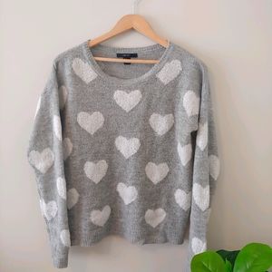 Forever 21 Heart Sweater - L
